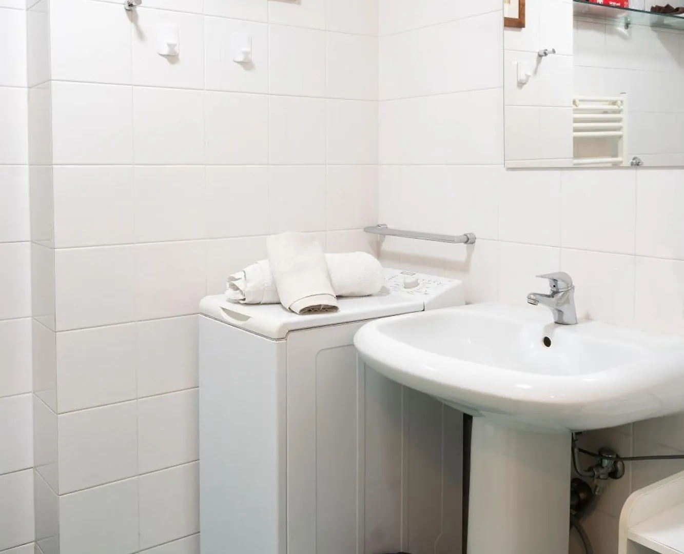 Characteristic Apartment In The Center Of Florence Italy
