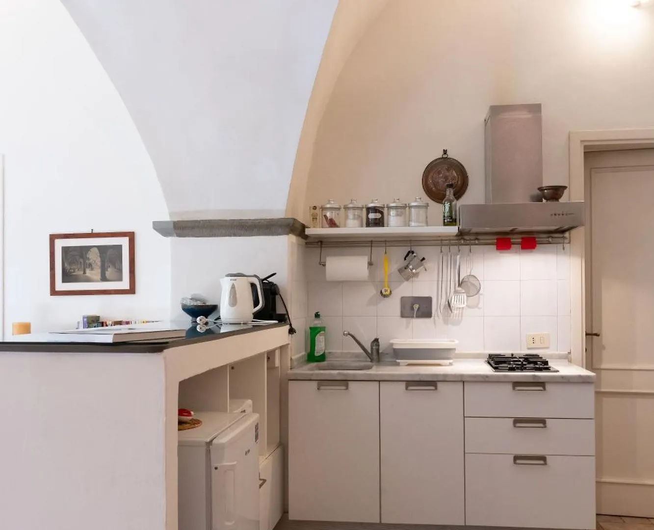 Characteristic Apartment In The Center Of Florence Italy